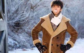 王俊凯吃马瓜视频合集,萌趣食光，甜蜜瞬间