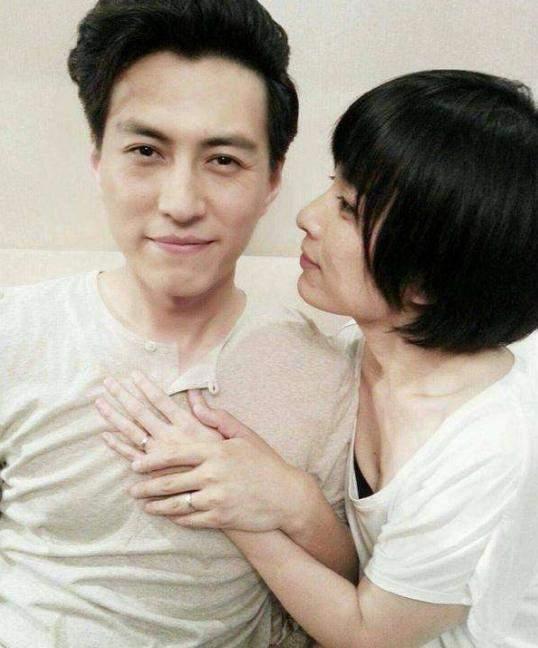 两少爷吵架吃瓜视频,一场吃瓜群众的视觉盛宴