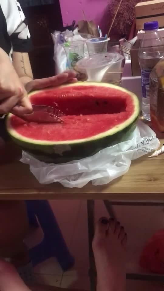 宿舍吃瓜视频自取